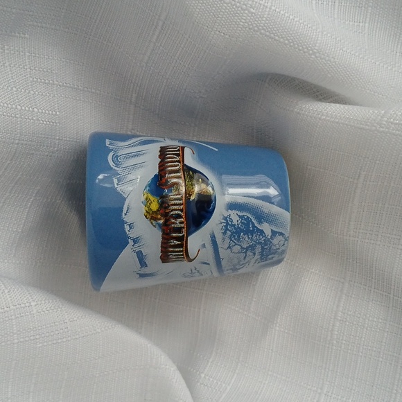 Universal Studios Shot Glass - Picture 2 of 3